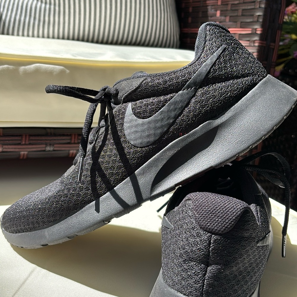 Nike Tanjun Women's Running, Size 7.5